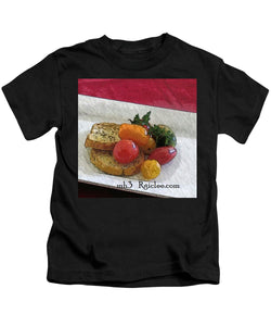 Baby heirloom with crostini - Kids T-Shirt