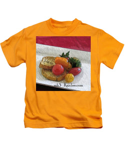 Baby heirloom with crostini - Kids T-Shirt