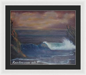 Breaking Wave - Framed Print