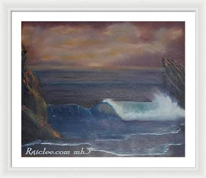 Breaking Wave - Framed Print