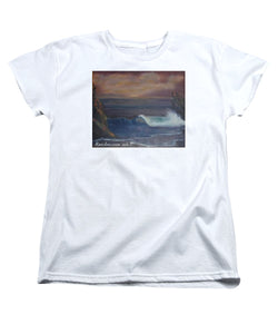 Breaking Wave - Women's T-Shirt (Standard Fit)