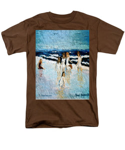 Family at the beach - Men's T-Shirt  (Regular Fit)