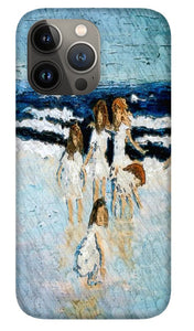 Family at the beach - Phone Case