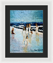 Load image into Gallery viewer, Family at the beach - Framed Print