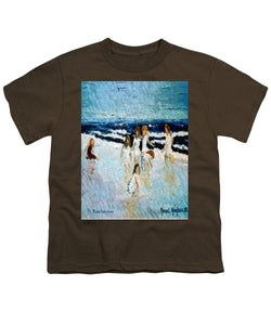 Family at the beach - Youth T-Shirt