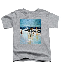 Family at the beach - Toddler T-Shirt