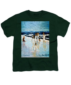 Family at the beach - Youth T-Shirt