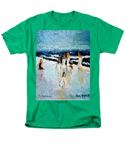 Family at the beach - Men's T-Shirt  (Regular Fit)